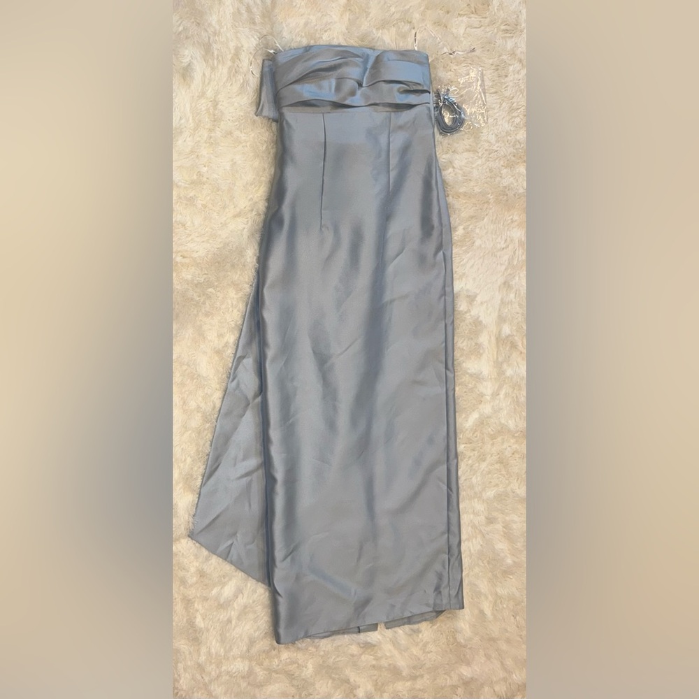 NWOT ALFRED SUNG Strapless Bow Back Satin Column Mist Gown Sz 4 - Picture 2 of 6